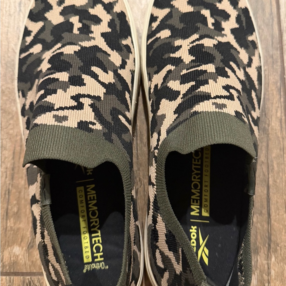 Reebok Women's OnLux Camouflage slipon Shoes